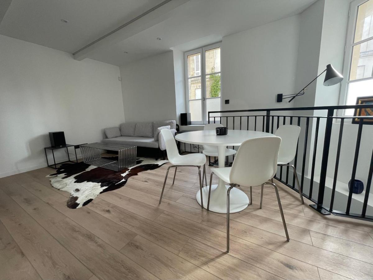 Le Loft Bleu - Un Atelier-Cocon Elegant & Central Bordeaux Exteriör bild